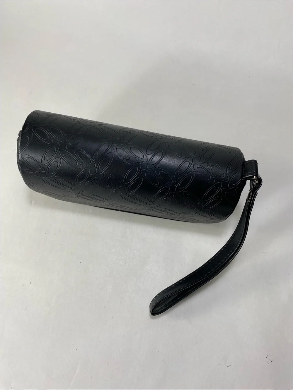 Oakley Black Embossed Logo Zipper Sunglasses Case